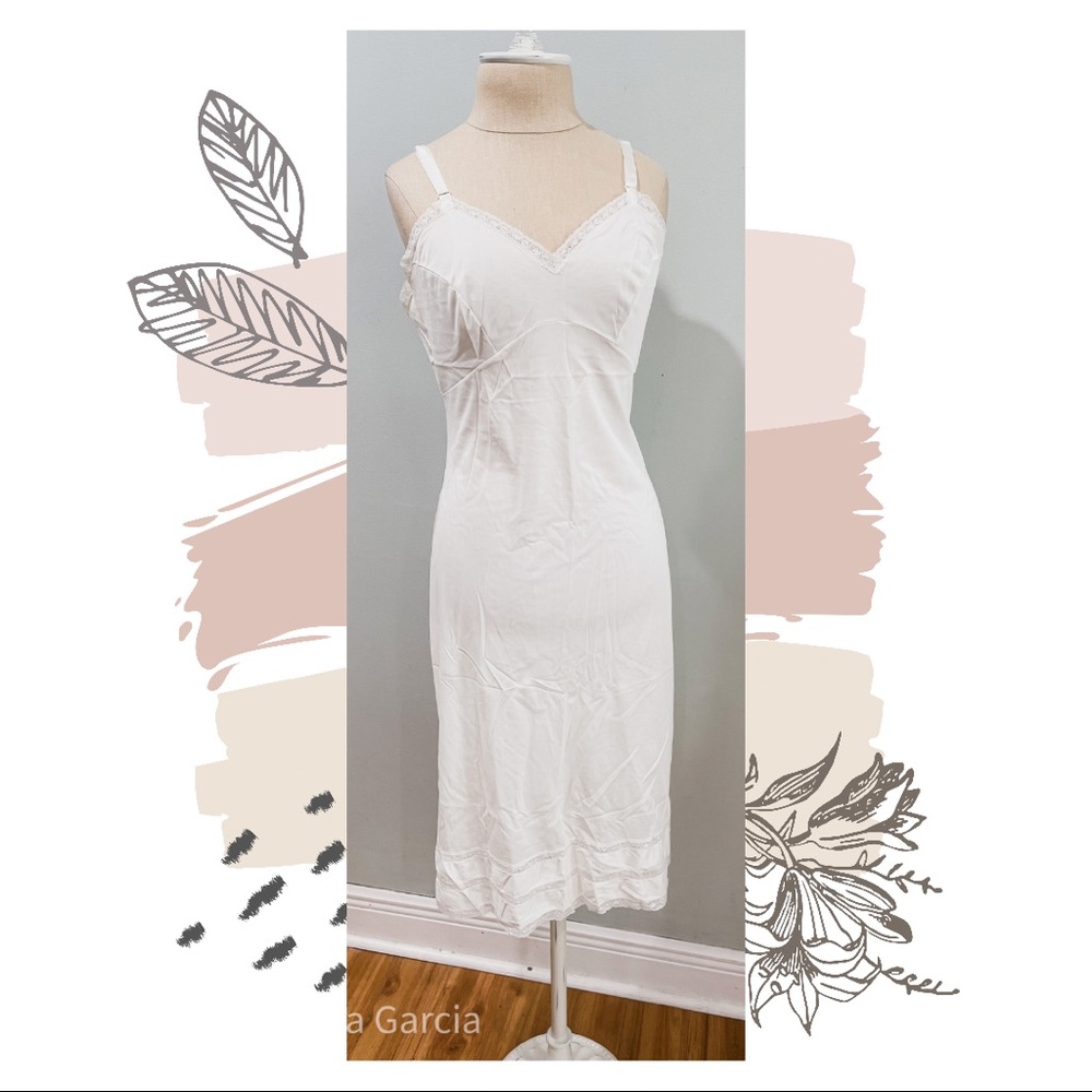 Vintage White Slip/Negligee